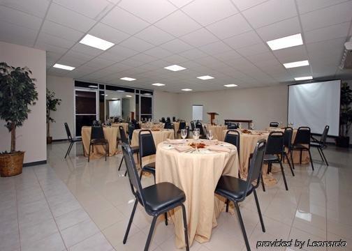 Quality Inn El Tuque Ponce Εστιατόριο φωτογραφία